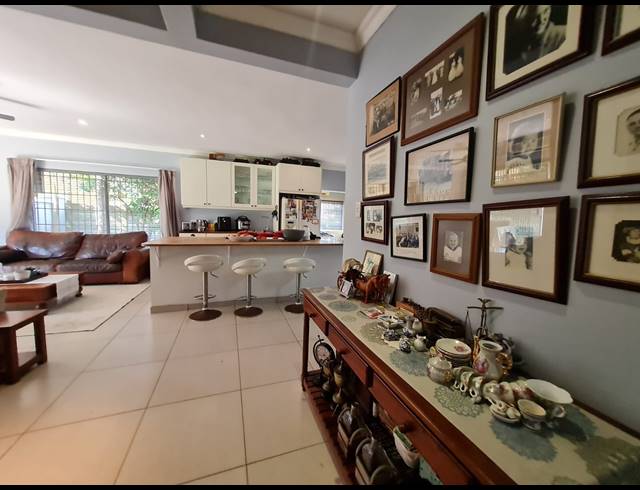 4 BEDROOM FREESTANDING FOR SALE IN MEER EN SEE